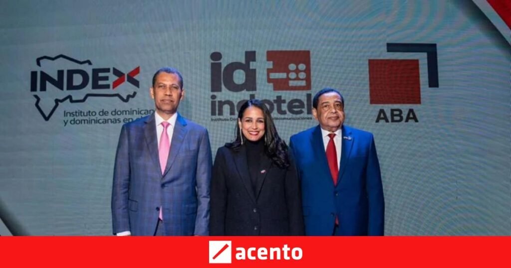 Encuentro de Alfabetización Digital para Dominicanos en Orlando