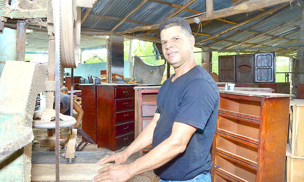 Mipymes: Pilar fundamental de la economía y el empleo en RD Mipymes: Pilar fundamental de la economía y el empleo en