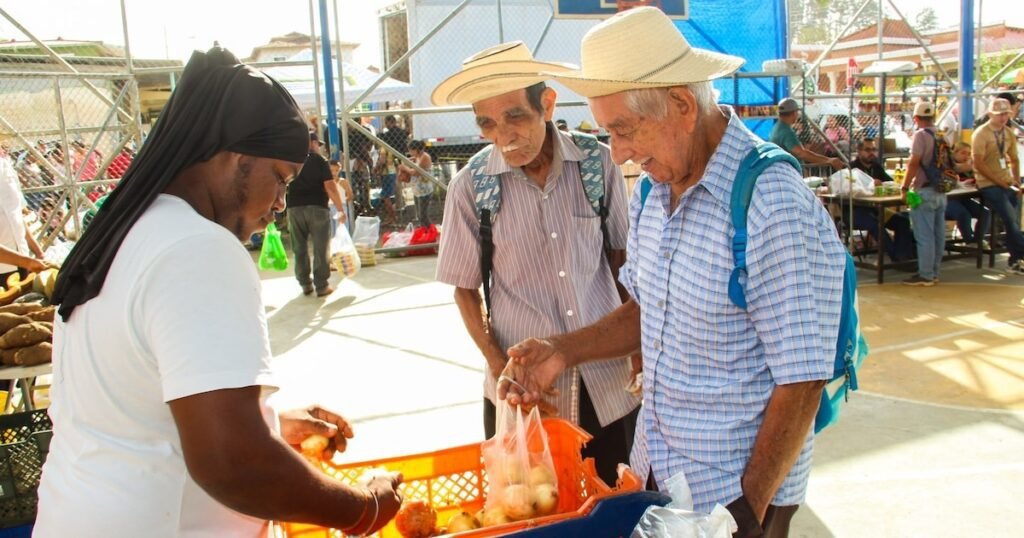 Récord de empleo y disminución de pobreza en República Dominicana