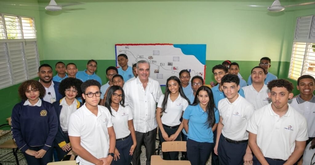 República Dominicana avanza hacia la educación digital e innovadora