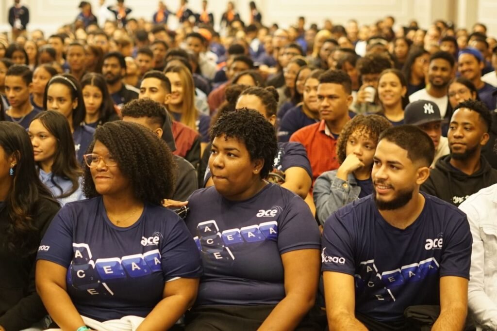 4 mil jóvenes dominicanos emprenden el camino a Estados Unidos