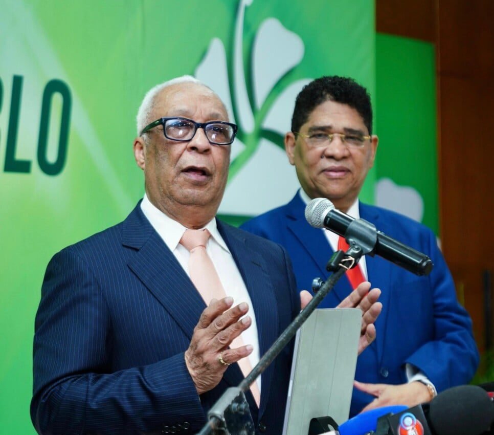 Desafíos del Empleo y Dependencia del Sector Público en 2025 Desafíos del Empleo y Dependencia del Sector Público en