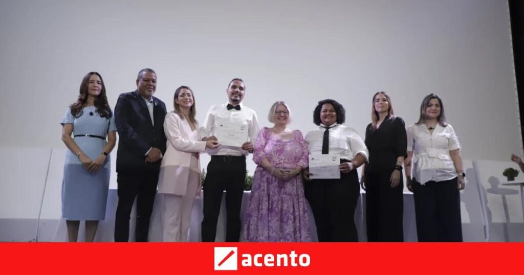 Graduación de 605 jóvenes para impulsar el turismo y la hospitalidad en Dominicana Graduación de 605 jóvenes para impulsar el turismo y la