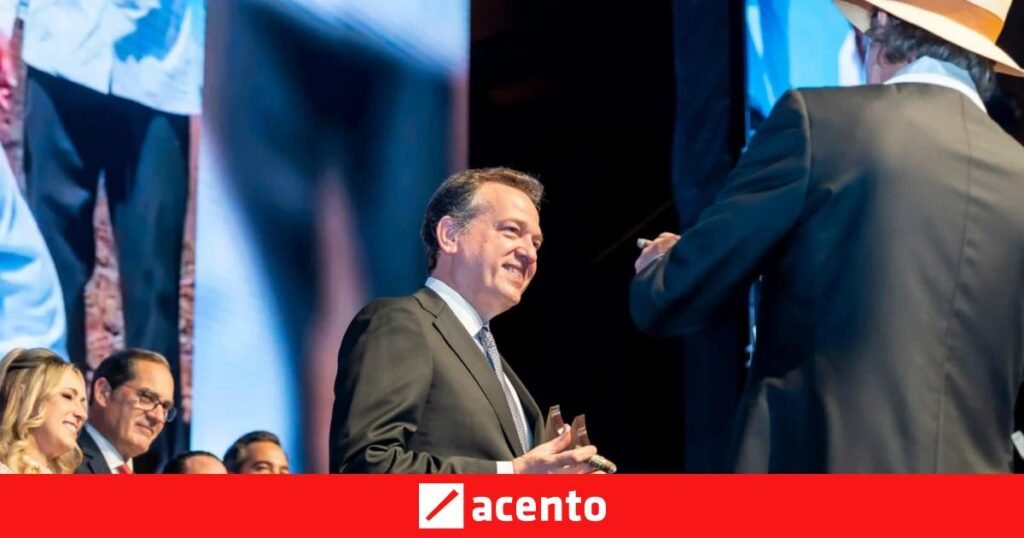 Impacto del Tabaco Dominicano en el Empleo y la Identidad Nacional Impacto del Tabaco Dominicano en el Empleo y la Identidad