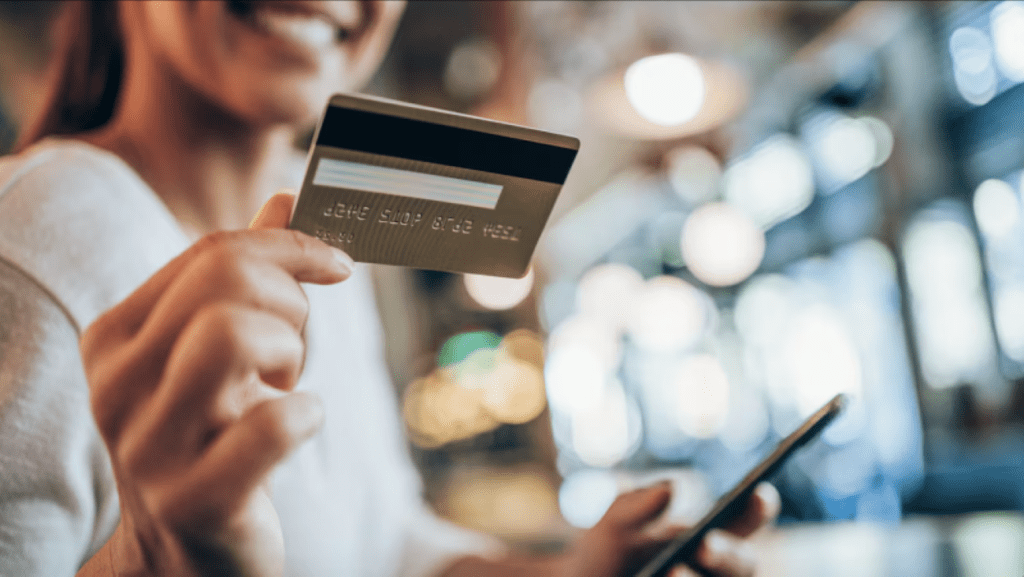 Impulso del crédito a mujeres: Crecimiento del 281% en diez