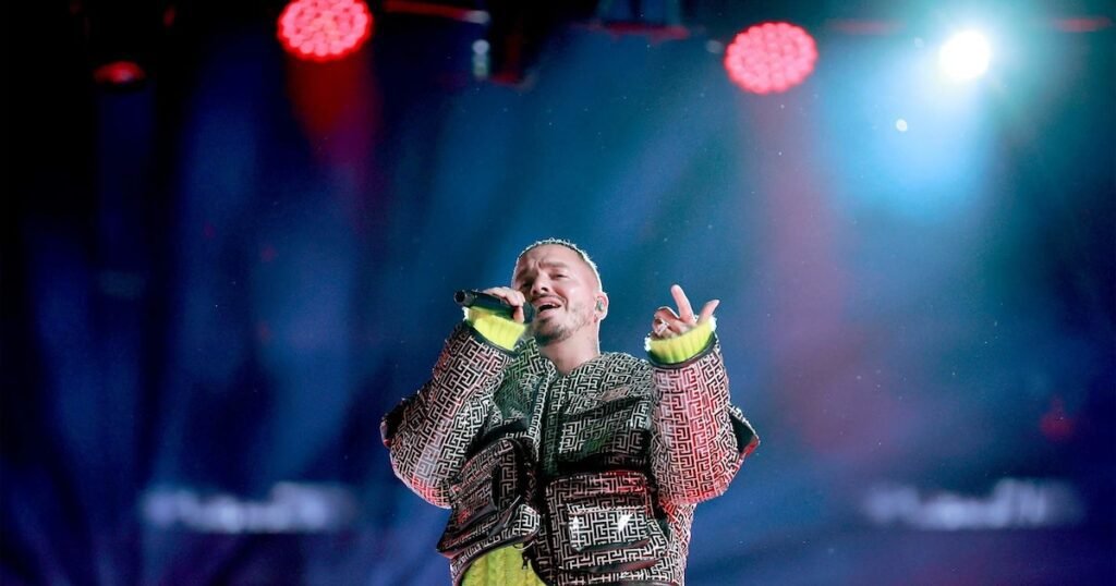 J Balvin impulsa el crecimiento de empresas latinas en EE. UU. J Balvin impulsa el crecimiento de empresas latinas en EE.