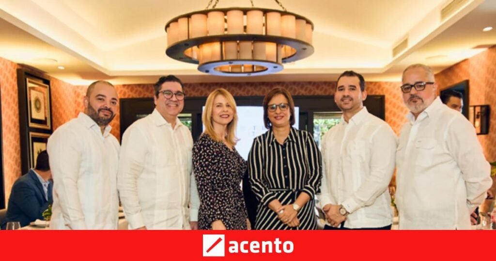 Reconocimiento a los Mejores Concesionarios y Dealers de Motor Crédito 2025 Reconocimiento a los Mejores Concesionarios y Dealers de Motor Crédito