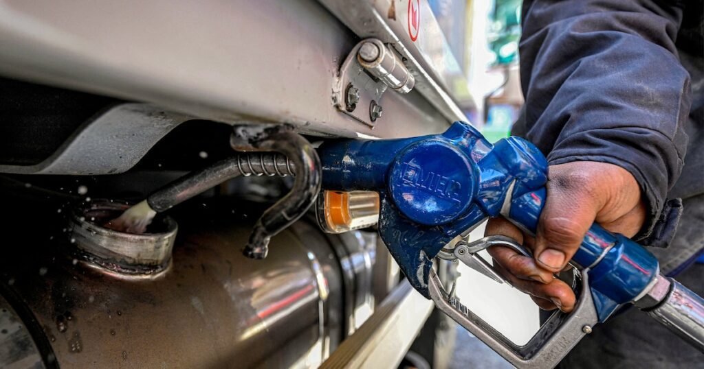 República Dominicana ajusta su presupuesto para mantener subsidios a combustibles frente al aumento del petróleo República Dominicana ajusta su presupuesto para mantener subsidios a combustibles