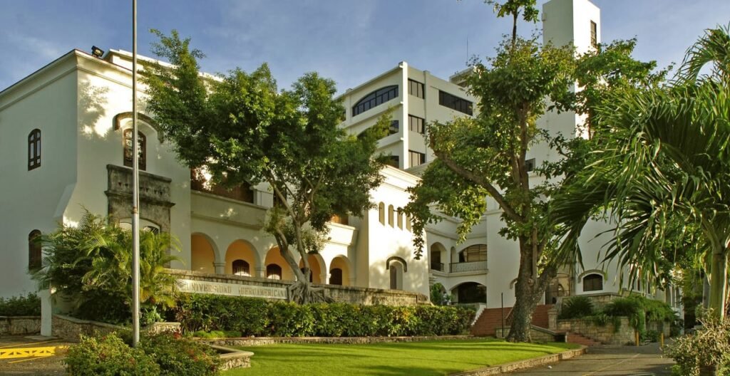 Unibe presenta programa innovador en seguridad del paciente