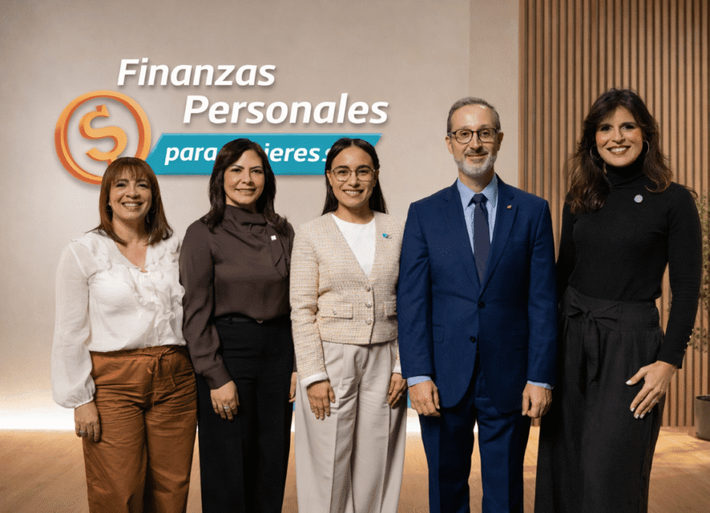 Banco Popular y ADCS organizan taller de finanzas personales para mujeres Banco Popular y ADCS organizan taller de finanzas personales para