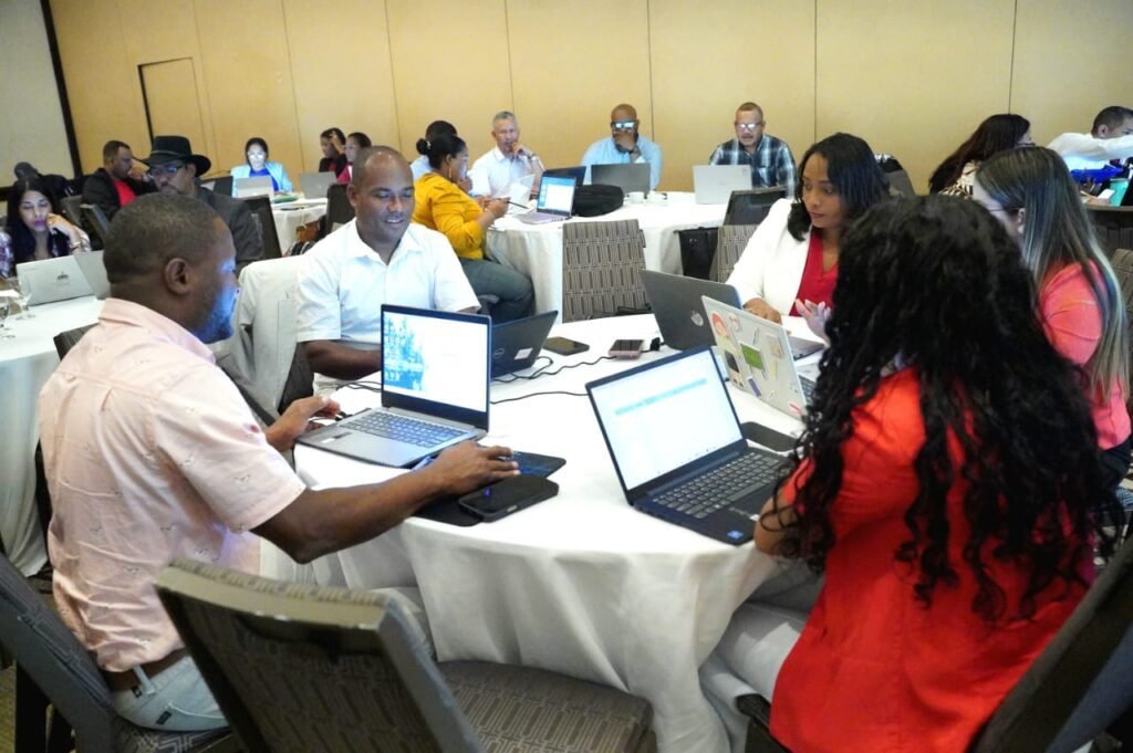 Evaluación Docente en Su Momento Crucial, Advierte Ministro de Educación