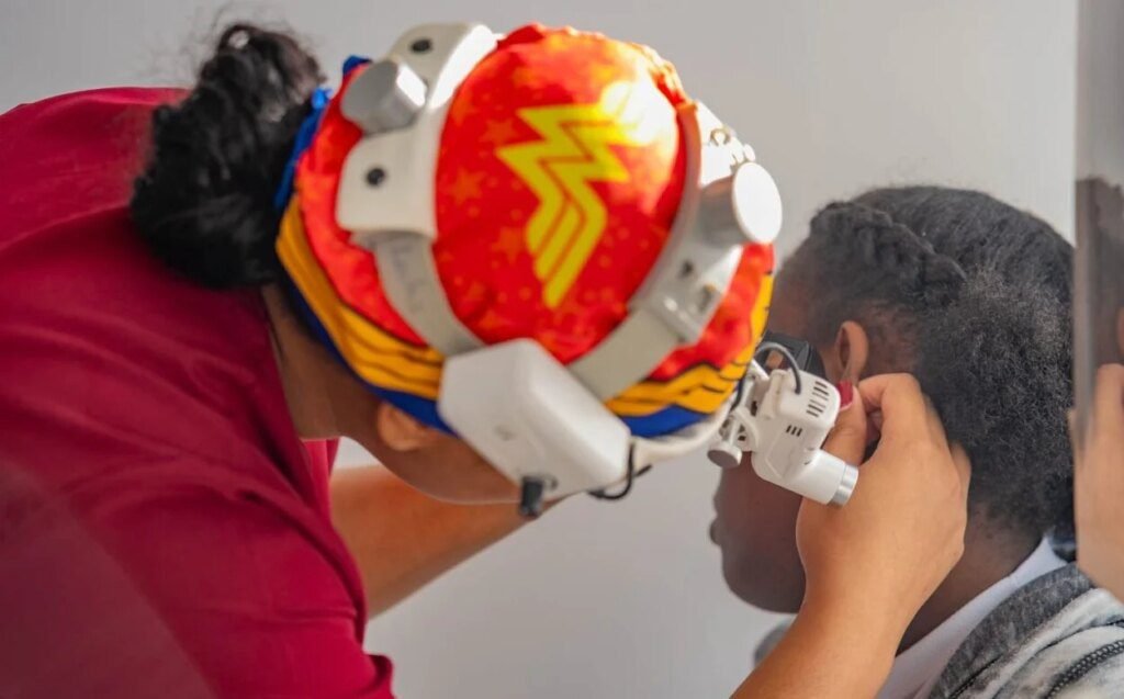 Gobierno brinda atención médica a 311,000 estudiantes