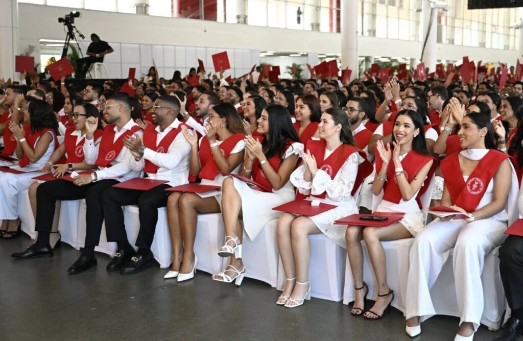 Rector del Intec alerta sobre el creciente individualismo en el